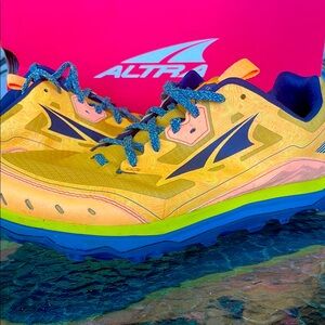 Altra Lone Peak 6 Trail Running / Hiking Shoes. Men’s 11.5